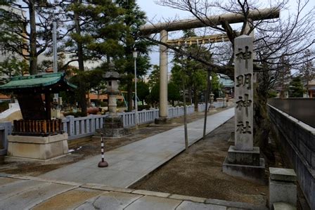 神明像|神明神社